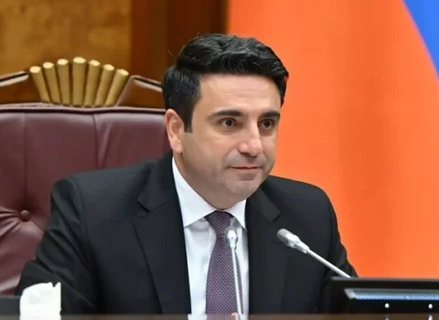 Alen Simonyan Bakıya gələcək?