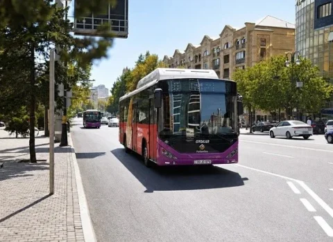 Bakının bu küçələrində hərəkət bərpa olundu