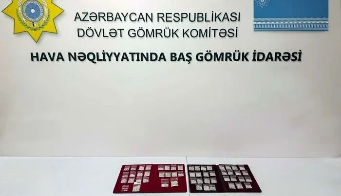 Bakıya gələn sərnişindən 4 milyonluq brilyant tapıldı