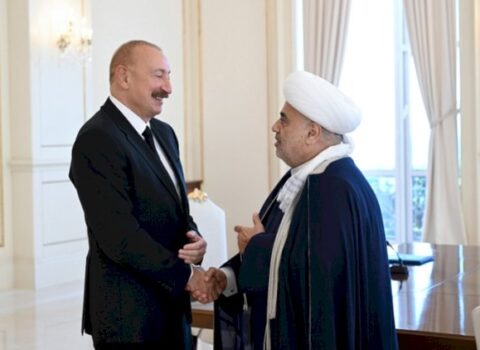 Mehriban xanıma dedim şəkil çəkdirək və şeyxə göndərin – Prezident