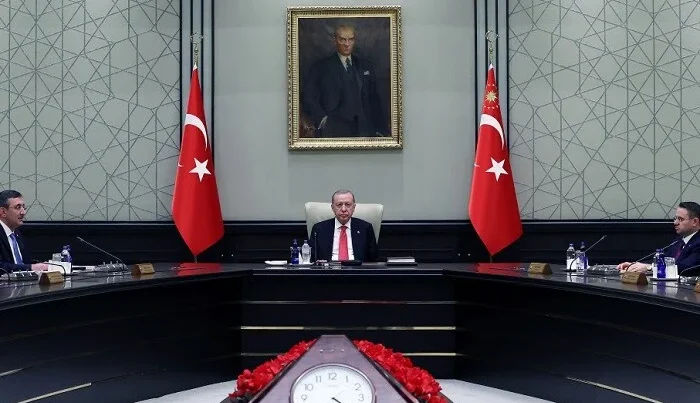 Ərdoğan NK-nı toplayır: Müharibə və Hörmüz…
