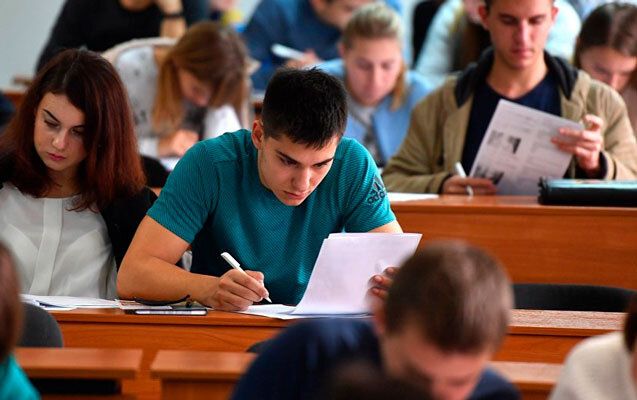 Xaricdə ali təhsil almış şəxslər üçün peşə tanınması üzrə imtahan keçiriləcək