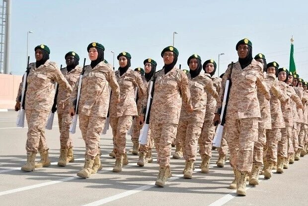 Tehranda 400 minlik səfərbərlik: Qadın batalyonları yaradılır