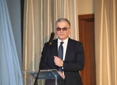 Sabiq Baş konsul Sultan Qasımov qızıl qaçaqmalçılığında təqsirləndirilir