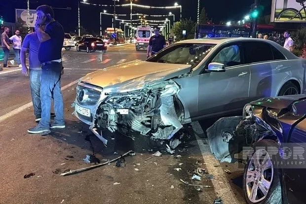 “Mersedes” “Kia Sorento” ilə toqquşdu: 1 ölü, 1 yaralı
