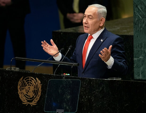 Netanyahu danışanda zalı tərk etdilər – Video