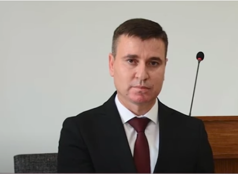 Prezident bu icra başçısını vəzifədən azad etdi