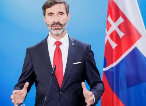 Rusiya qazından imtina Slovakiya üçün 10 milyard avroya başa gələ bilər