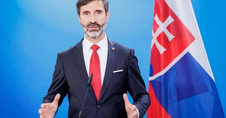 Rusiya qazından imtina Slovakiya üçün 10 milyard avroya başa gələ bilər