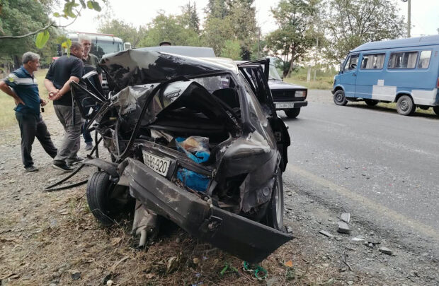 Qazaxda ağır qəza: xəsarət alanlar var – FOTO 