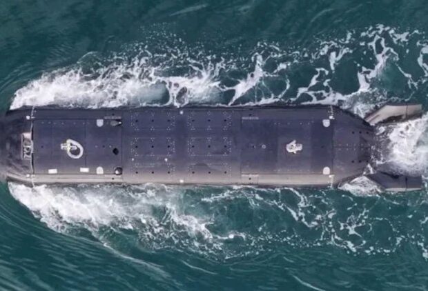 Böyük Britaniyada ilk: Sualtı drondan torpeda buraxıldı