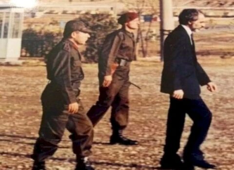 Kozinoğlunun Elçibəylə birgə fotosu yayıldı