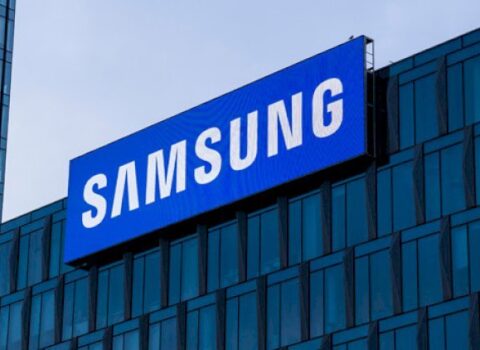 “Samsung”dan mübahisəli qərar – Telefon alanlar əlavə pul ödəyəcək