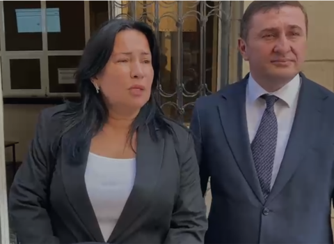 Şilderin anası: “13 il sonra onu dəmir barmaqlıqlarda gördüm” – VİDEO