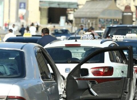 Taksi fəaliyyəti vədi ilə 375 mindən çox pul alaraq dələduzluq etdi – HÖKM