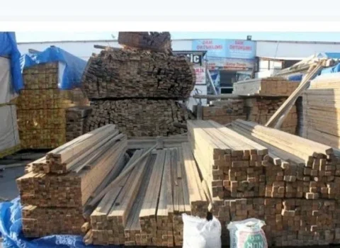 Dərnəgüldəki taxta bazarında meyit tapıldı
