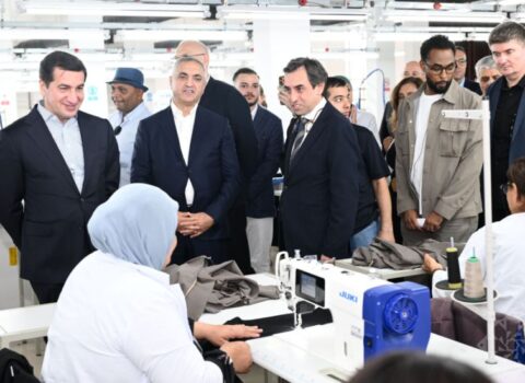 Diplomatik korpusun nümayəndələri Xankəndi tikiş fabrikində olublar
