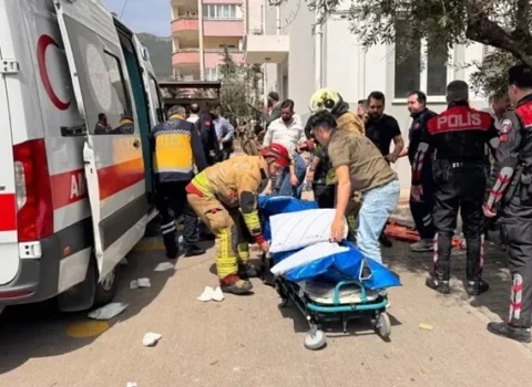 Türkiyədə məktəbə silahlı hücum: 1 ölü, 4 yaralı