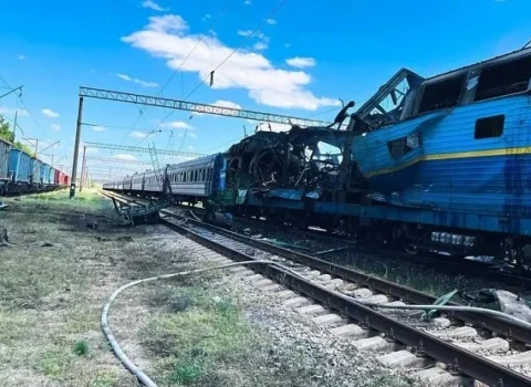Rusiya ordusu Ukraynada vacib dəmir yolunu vurdu