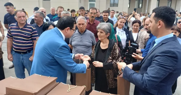 Növbəti köç Ağdamda: açarlar təqdim edildi – FOTOLAR