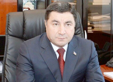 Vidadi Zeynalovun oğlunun ölkədən çıxışına qadağa qoyuldu