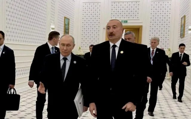 “Əliyev, Putin və Pezeşkianın görüşü plandankənar idi” – Peskov