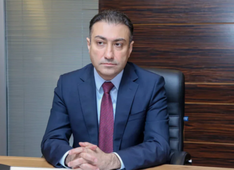 Yeni səhiyyə naziri kimdir? – Dosye