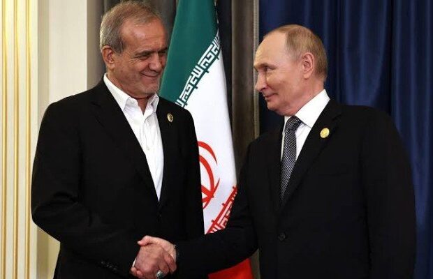 Pezeşkian Putinlə görüşəcək