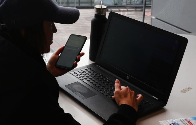 Dələduzların yeni pul tələsi: Oğurlanan milyonları belə gizlədirlər | KONKRET xəbəri üçün şəkil