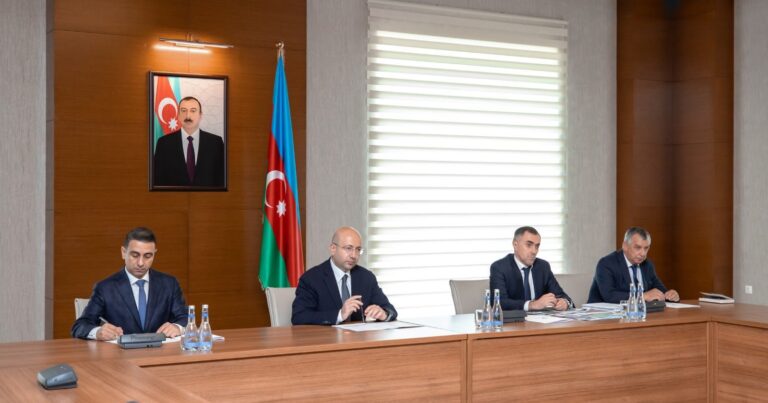 Anar Quliyev Ağdaş şəhərində vətəndaşları qəbul edib – FOTOLAR