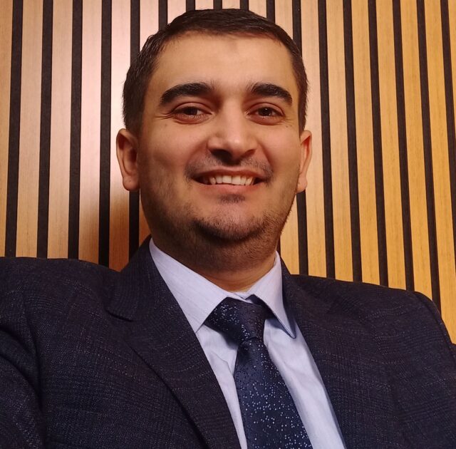 təhsil eksperti Turan Hüseynov