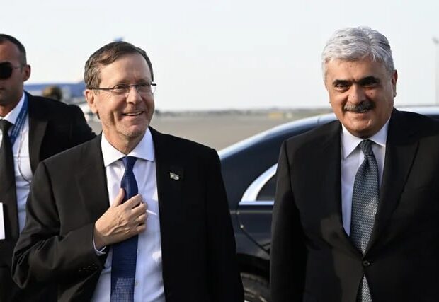 İsrail prezidenti Azərbaycana gəldi