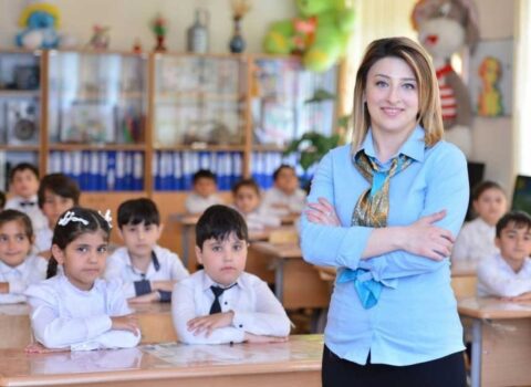 DİQQƏT! Müəllimlərin geyim tələbləri ilə bağlı QƏRAR