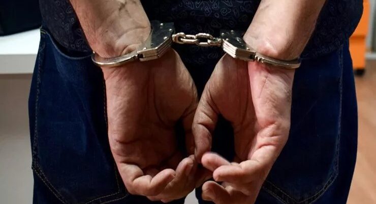 Bakı su satış aparatlarındakı pullar oğurlandı