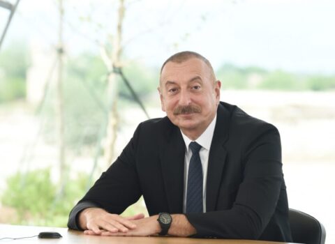 Prezident: “Mən də səni çox istəyirəm” – VİDEO