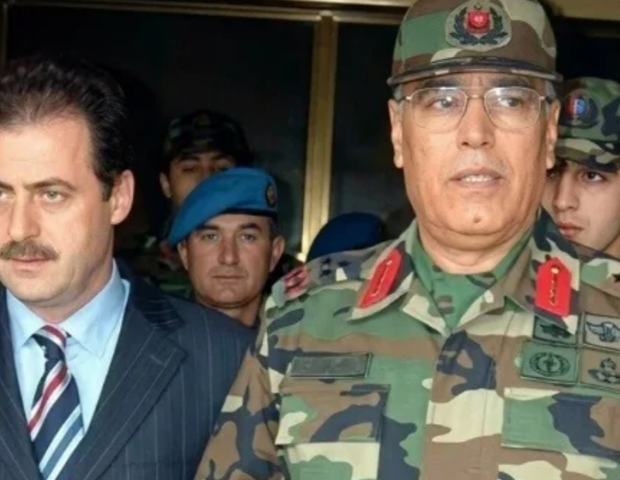 Türk generalın Bakıda səhvi… – Türk yazar açıqladı