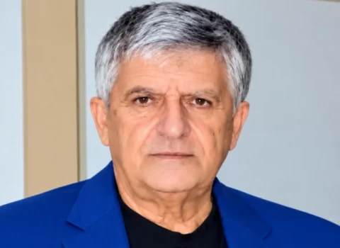Akif Əyyubov vəfat etdi – Foto