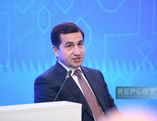 Hikmət Hacıyev: “Le Figaro”, demək olar ki, hər gün Azərbaycan əleyhinə saxta materiallar dərc edir