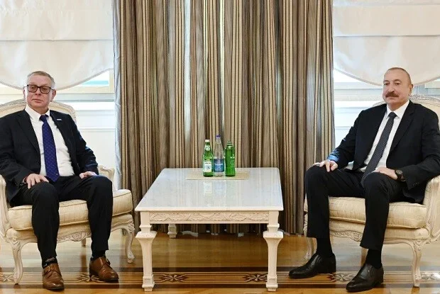 Prezident Aleksandr Zuyevi qəbul etdi