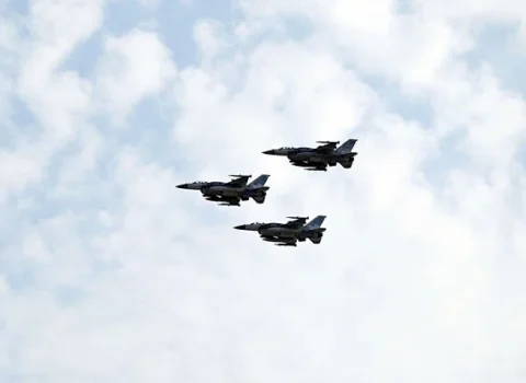 Qadın pilotlar HƏRƏKƏTƏ KEÇDİ: Yüksək döyüş hazırlığı…