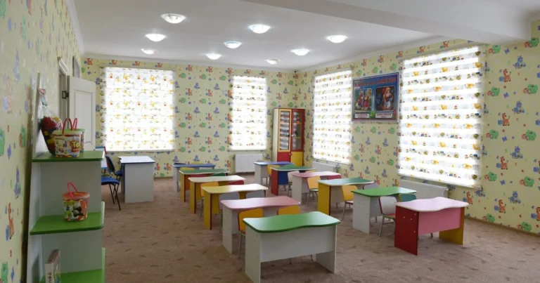 Bir sıra məktəb və bağçaların adları dəyişdirildi