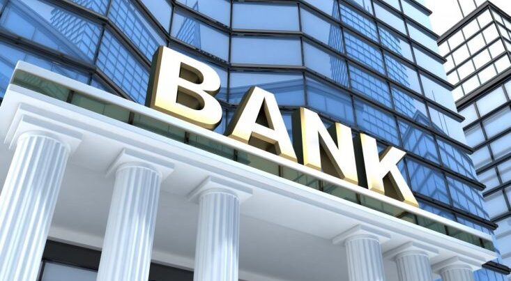 Banklarda 100 000 manatdan artıq əmanəti olan vətəndaşların nəzərinə: Bu halda qaytarılmır!