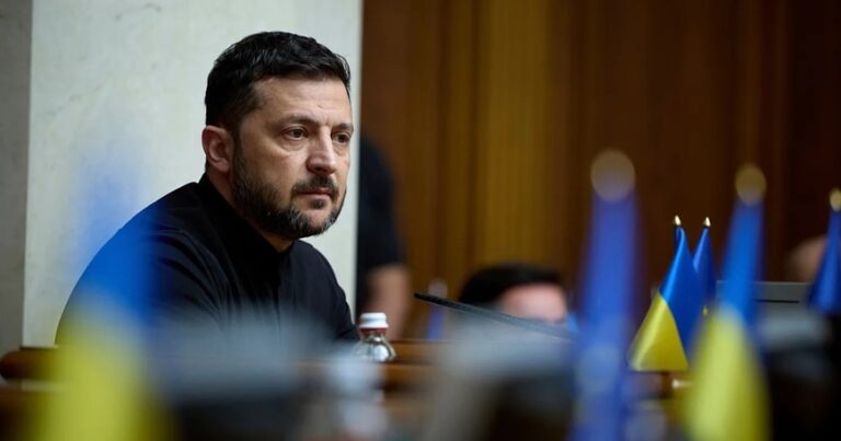 Trampın tələbi KİYEVİ QARIŞDIRDI: Zelenski SEÇKİYƏ GETMƏK ÜÇÜN tək şərtini AÇIQLADI