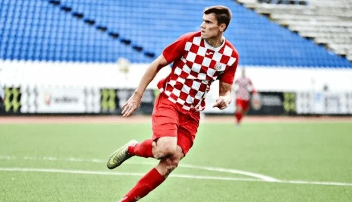 Tanınmış futbolçu faciəvi şəkildə öldü