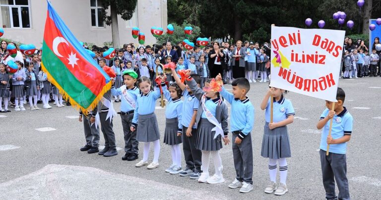 Azərbaycanda hər şagirdə illik 2 min manat – NK-nın qərarının SƏBƏBİ