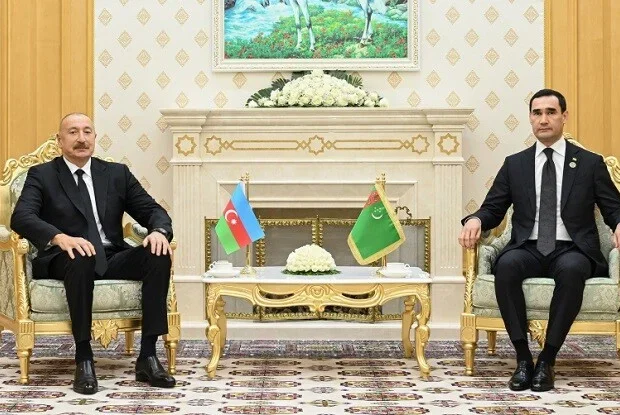 İlham Əliyev Berdiməhəmmədovla görüşdü – Foto