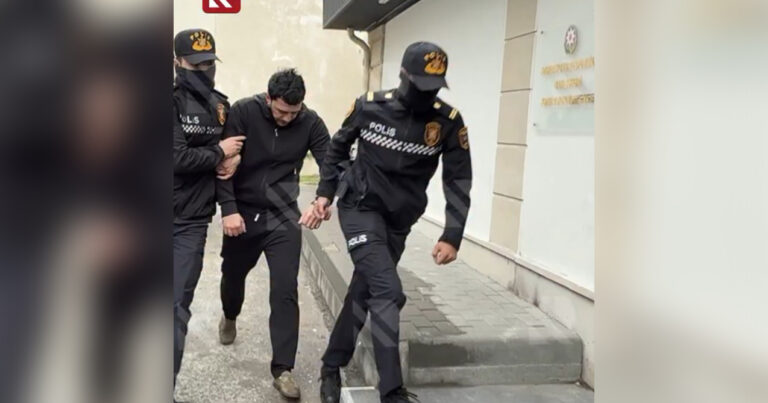 Əhmədlidəki kütləvi davanın iştirakçıları məhkəməyə belə gətirildilər – ANBAAN GÖRÜNTÜLƏR