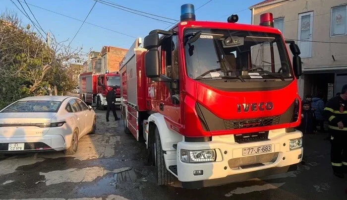 Yaşayış binasında yanğın: sakinlər təxliyə olundu