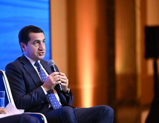 Hikmət Hacıyev: Azərbaycan üçün çoxillik müharibədən sonra Sülh Sazişi ilə bağlı razılıq asan deyildi