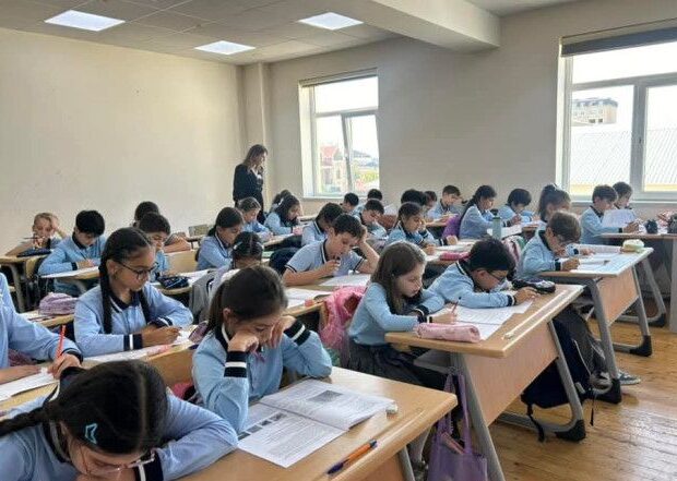 Vahid məktəbli formasının tətbiqi niyə vacibdir və hansı üstünlüklər vəd edir? – MÜHÜM DETALLAR